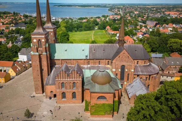 303302_Roskilde_Domkirke