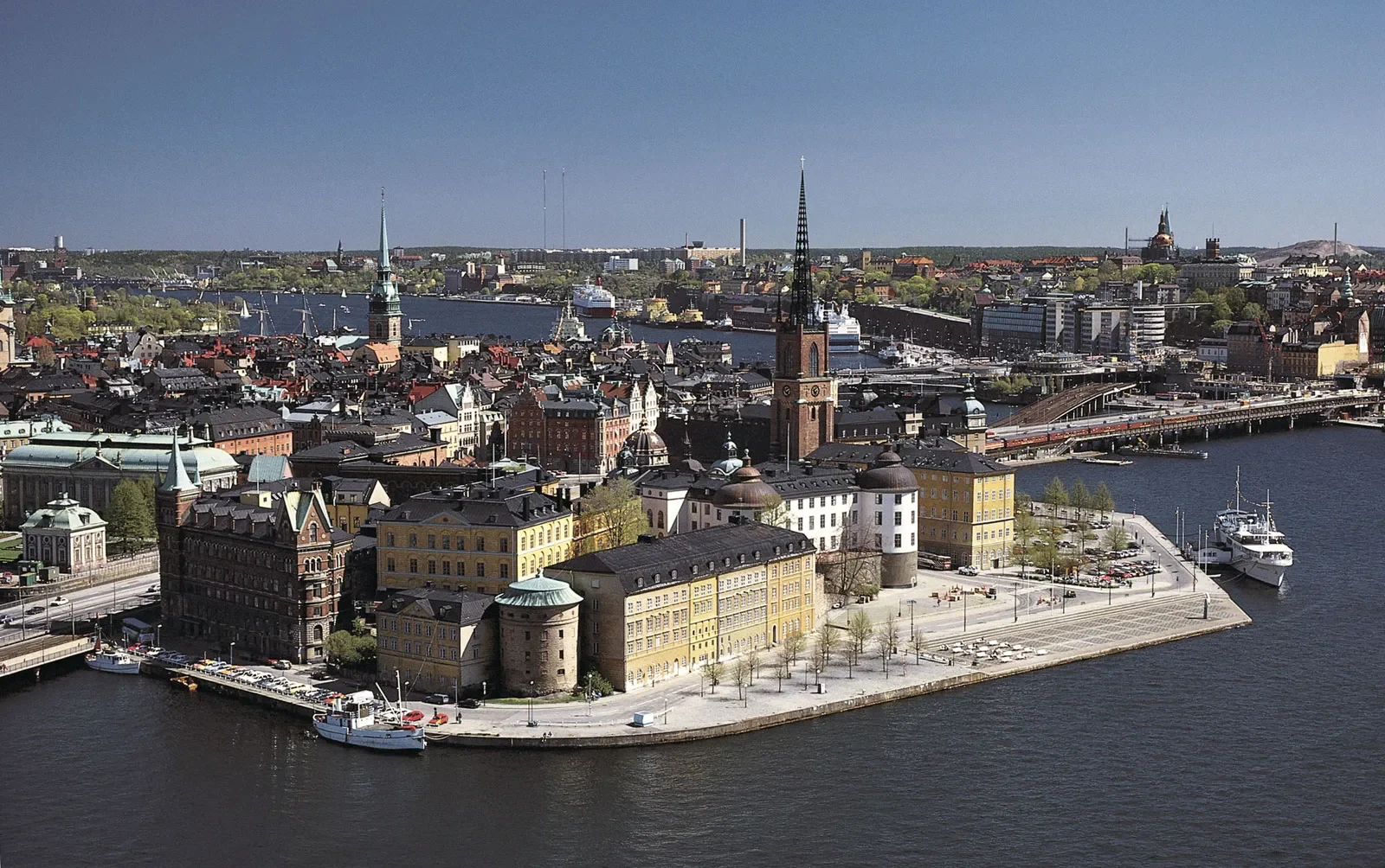 Riddar-Island-Gamla-Stan-Stockholm (2)